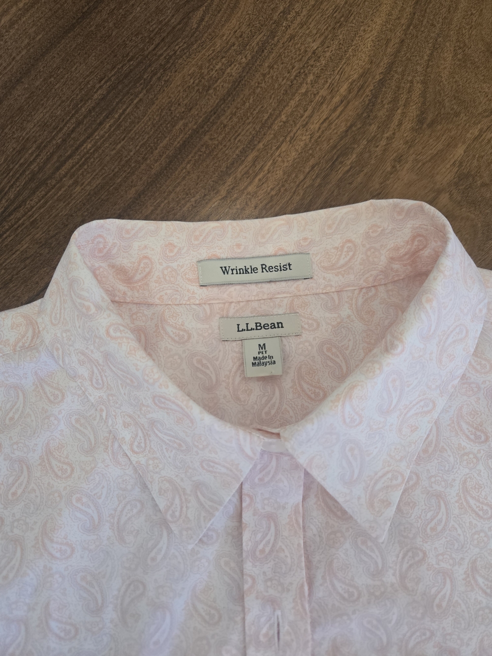 L.L. Bean Women's Light Pink Paisley Wrinkle-Resist Button-Down Shirt